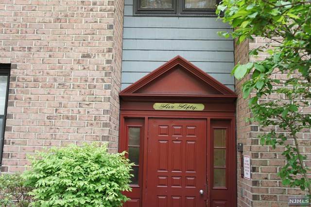 550 North Avenue - Photo 1