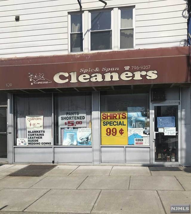 109 Broadway - Photo 1