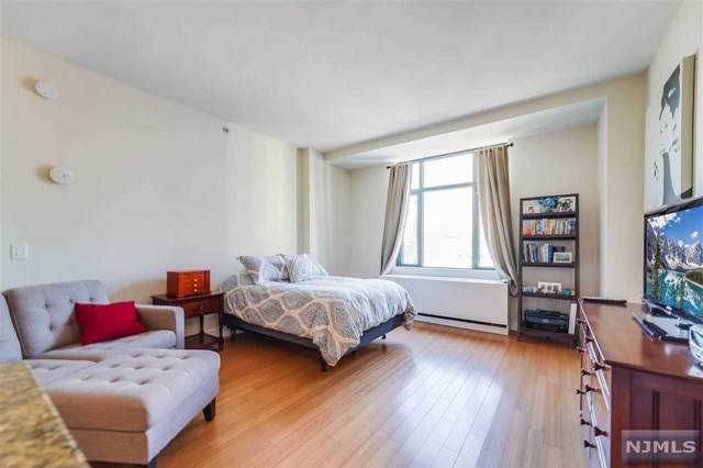 105 Greene Street - Photo 1