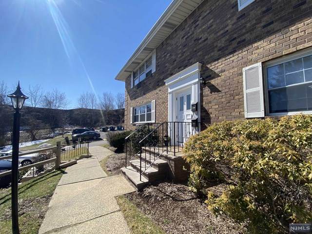 86 Maple Street - Photo 1
