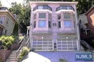 632 Undercliff Avenue - Photo 1