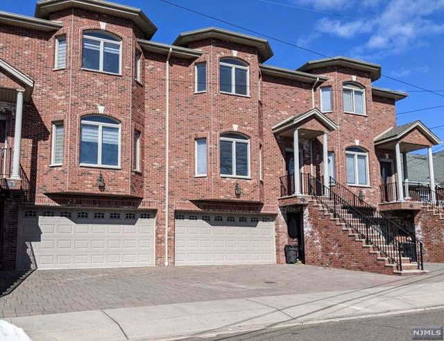 281C 13th Street - Photo 1