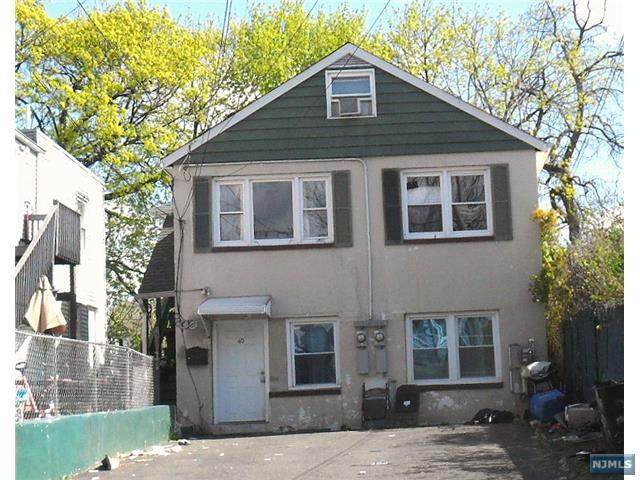 40 Ryerson Avenue - Photo 1