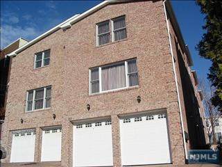 189 Cliff Street - Photo 1