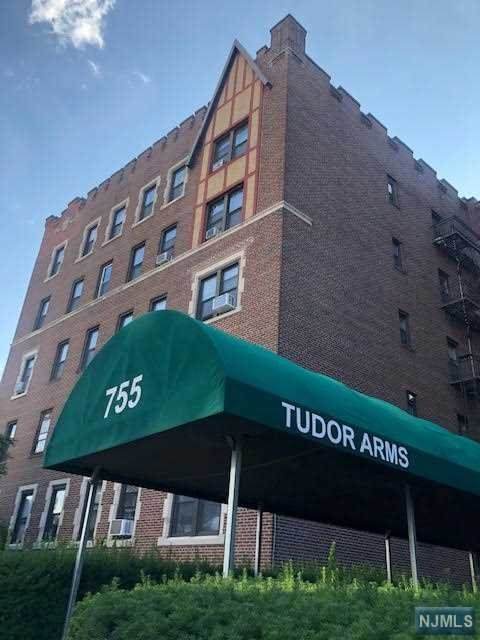 755 Anderson Avenue - Photo 1