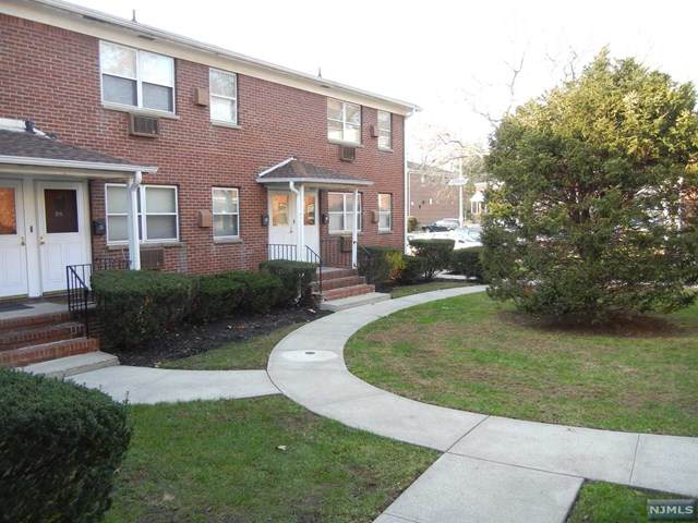 401 Madison Avenue - Photo 1