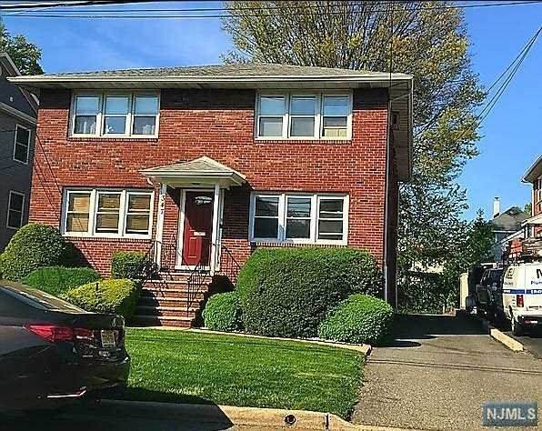 347 New York Avenue - Photo 1