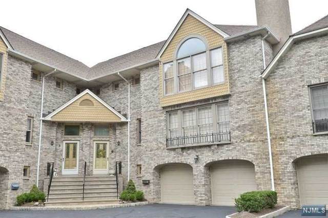 265 Mount Pleasant Avenue - Photo 1