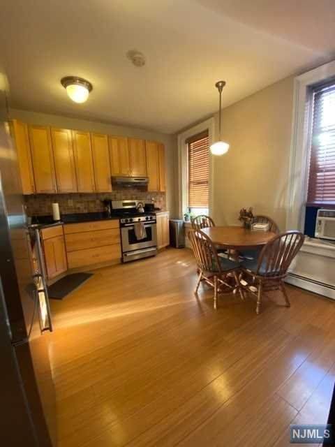 212 Adams Street - Photo 1