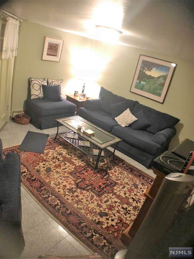 62 Liberty Place - Photo 1