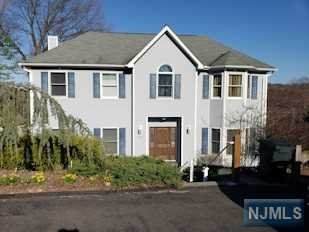 25 Mountain Avenue - Photo 1