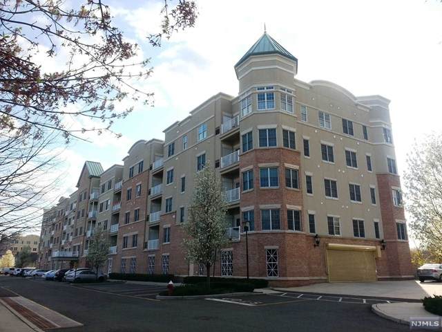 1109 Windsor Park Court - Photo 1