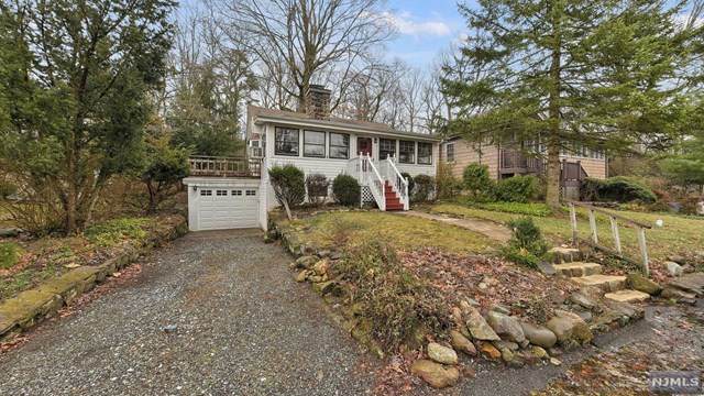 51 Iroquois Trail - Photo 1