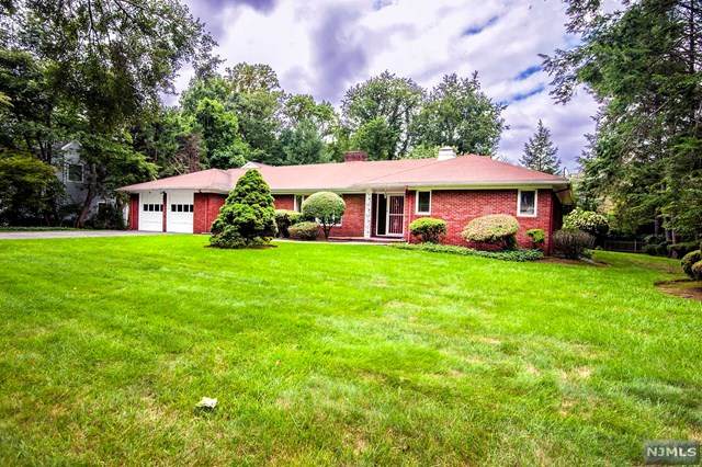 140 Maple Street - Photo 1