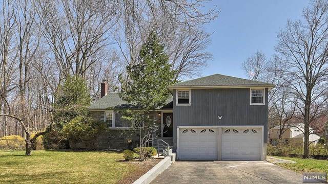 22 Ronald Terrace - Photo 1