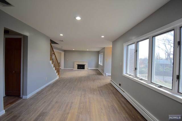 23 Plateau Avenue - Photo 1