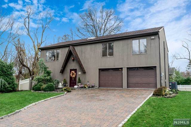5 Yale Place - Photo 1