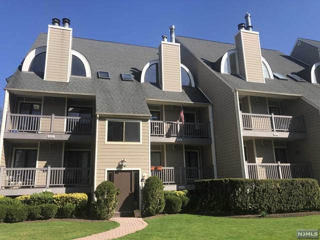 403 River Renaissance - Photo 1