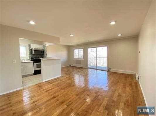 1901 Kennedy Boulevard - Photo 1