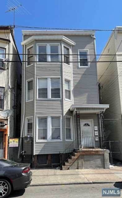 134 Belmont Avenue - Photo 1