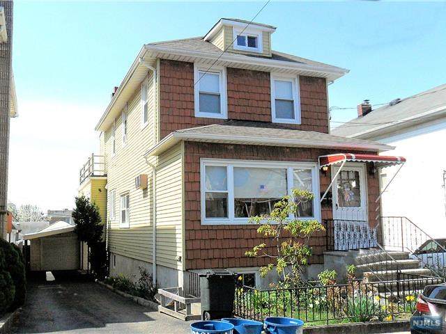 458 Park Avenue - Photo 1