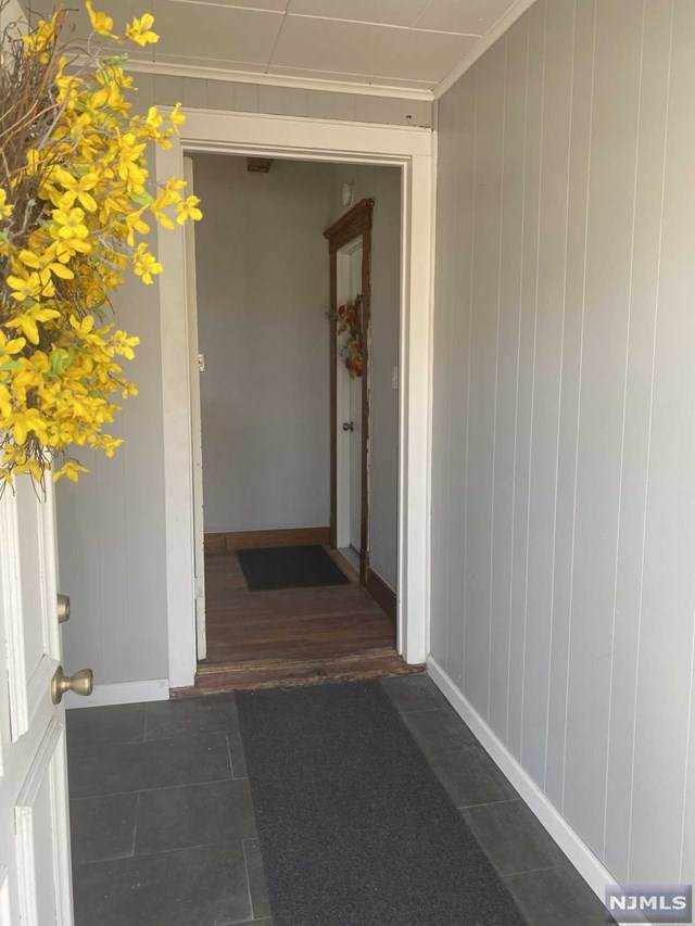 183 Mt Vernon Street - Photo 1