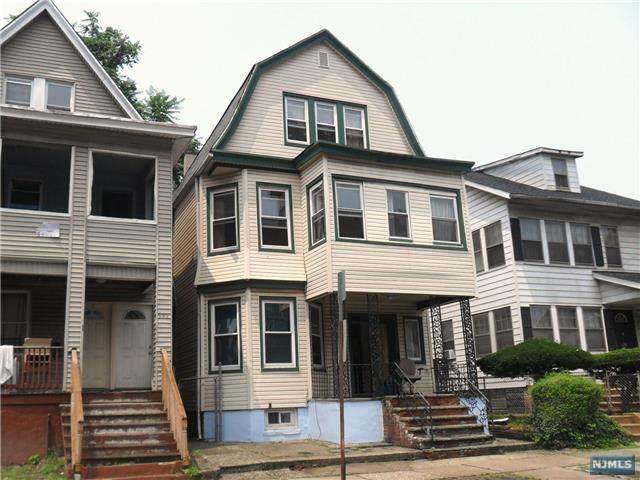 529 Clinton Street - Photo 1