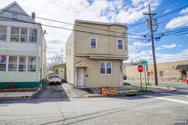 2 Somerset Street - Photo 1