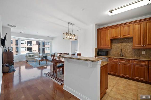 22 Ave At Port Imperial - Photo 1