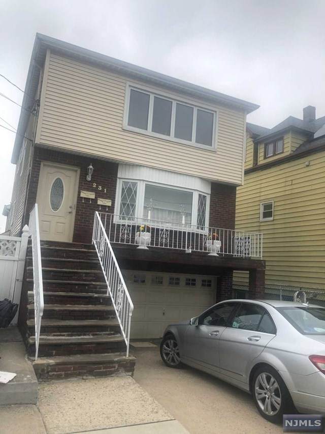231 Maple Street - Photo 1