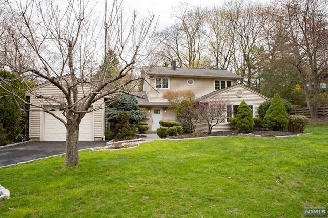 79 Macarthur Avenue - Photo 1