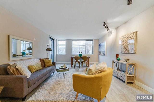 300 Newark Street - Photo 1