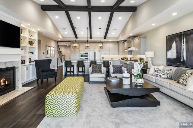 21 Silent Nest Way - Photo 1