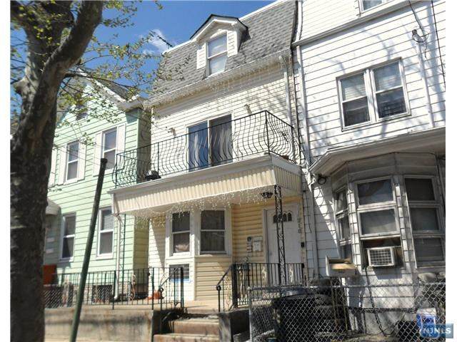 218A 2nd Street - Photo 1