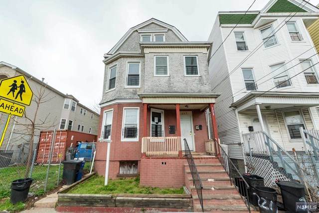 223 9th Street - Photo 1