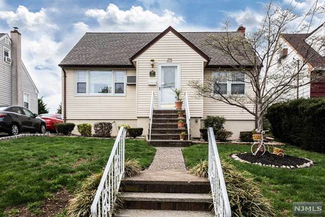 67 Christopher Street - Photo 1