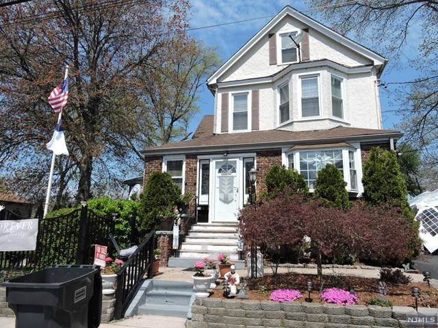 71 Phelps Avenue - Photo 1