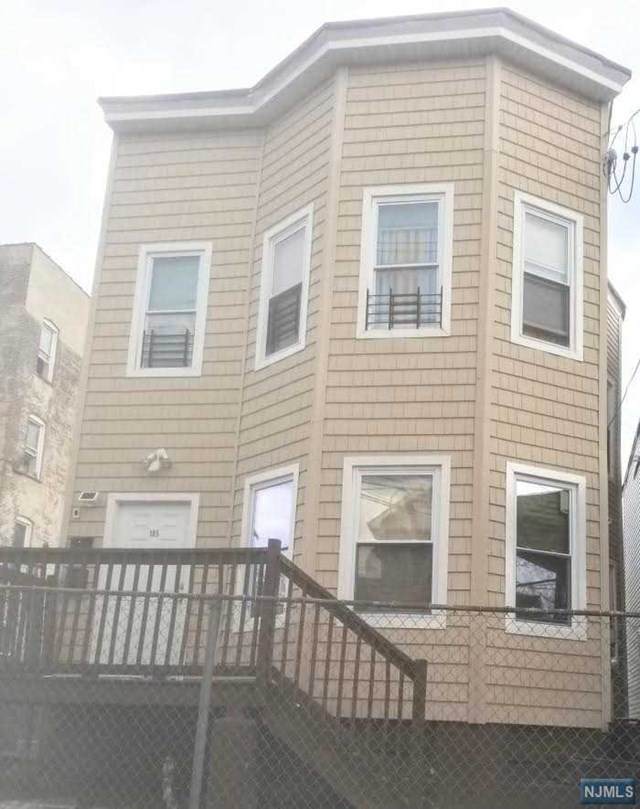 185 Governor Street - Photo 1