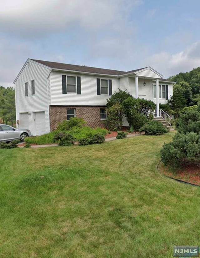 60 Chaffee Circle - Photo 1