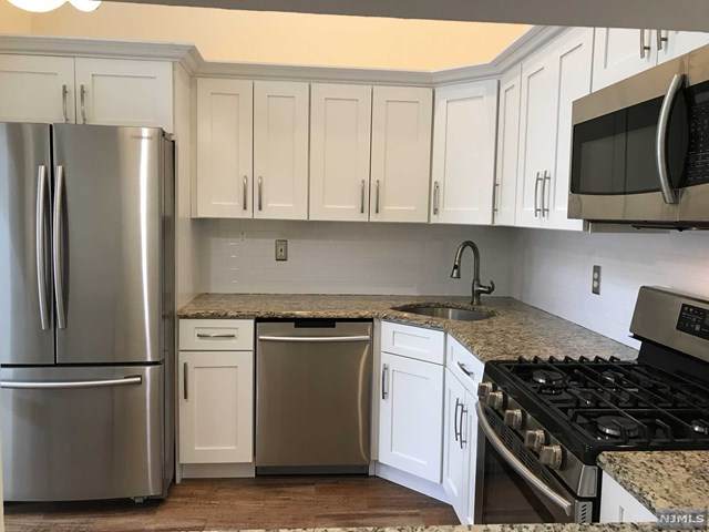 188 Larch Lane - Photo 1