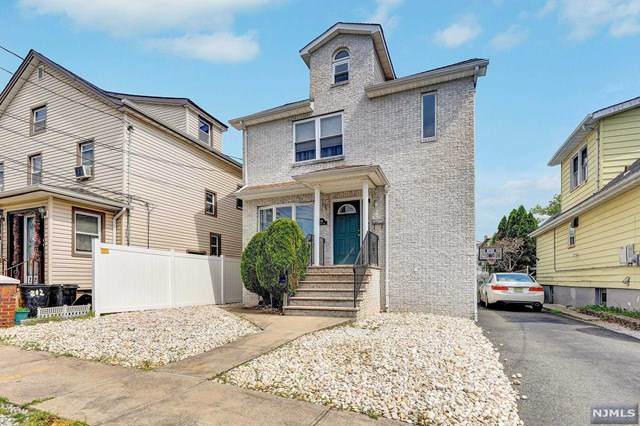 216 Lafayette Avenue - Photo 1