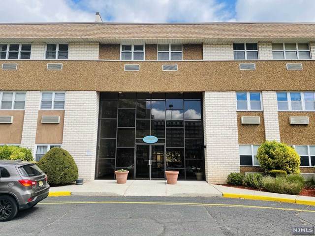 1111 River Road - Photo 1