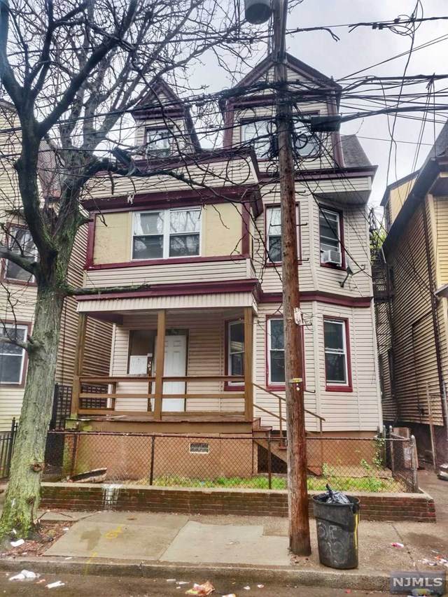 188 9th Street - Photo 1