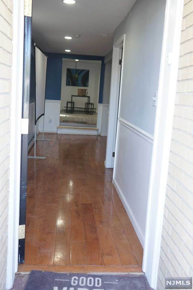 27 Valley Street - Photo 1