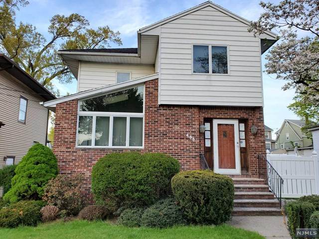 433 Columbia Boulevard - Photo 1