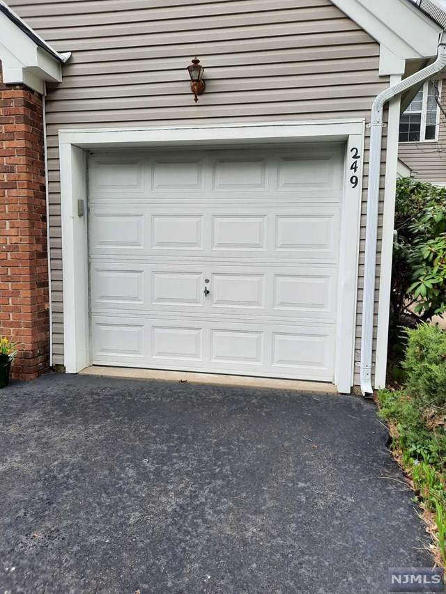 249 Laurel Court - Photo 1