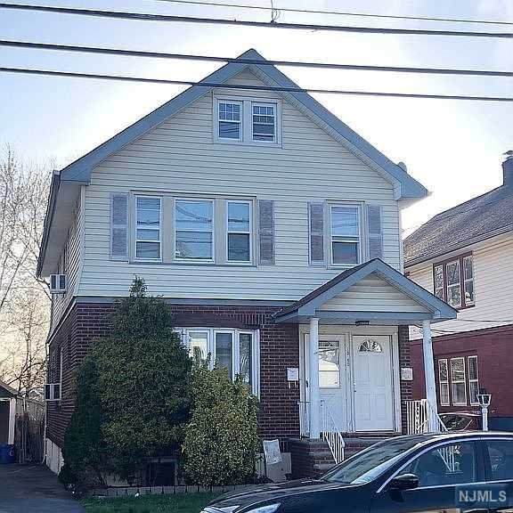 15-40 Parmelee Avenue - Photo 1