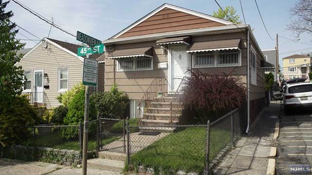 1424 45th Street - Photo 1