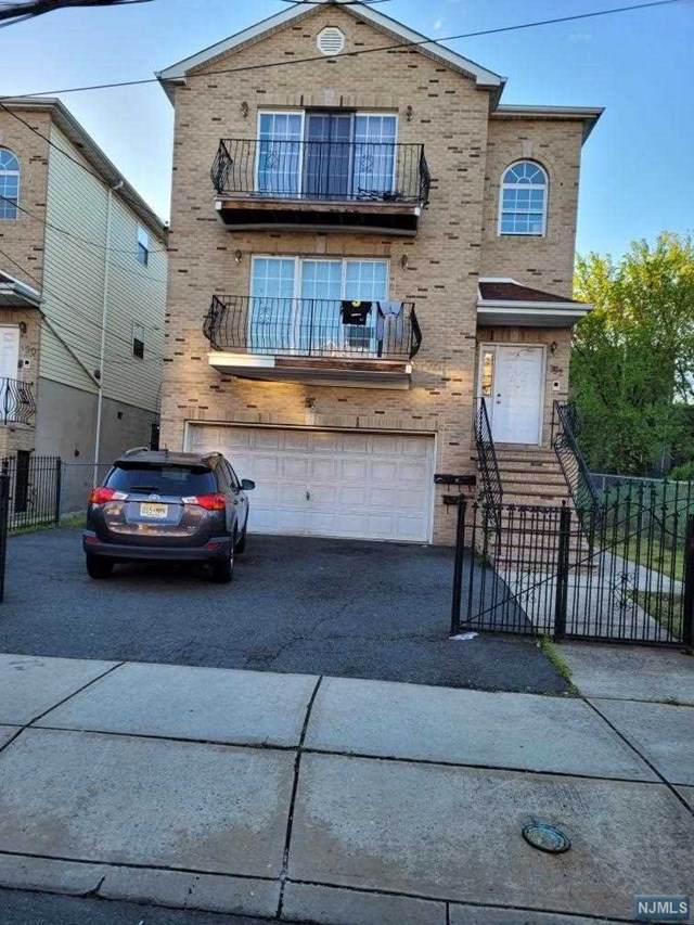 192 Badger Avenue - Photo 1