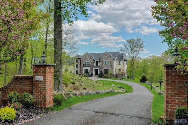 216 Glen Road - Photo 1
